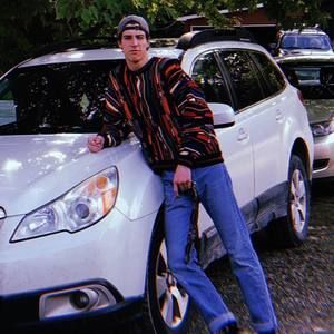 Meet your Posher, André